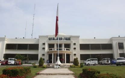 Green groups back Tacloban’s single.